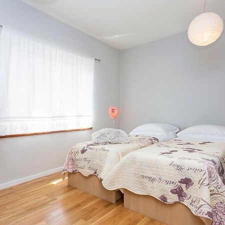 דירות שיבניק Cozy Flat Keko מראה חיצוני תמונה